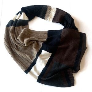 3x$15 STEVE MADDEN Blanket Wrap Knit Scarf Color Blocked in White, Black & Brown